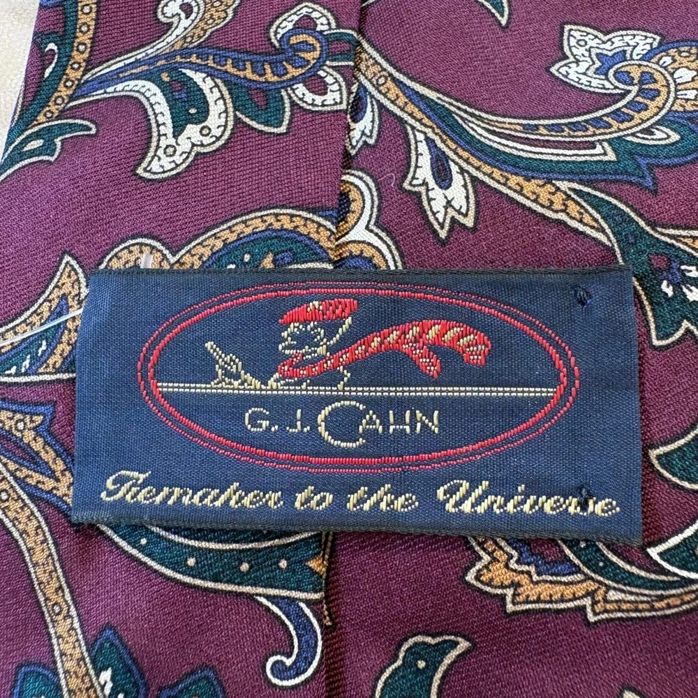 G.J.Chan Nordstrom Bold Burgandy Navy Paisley USA Made 58